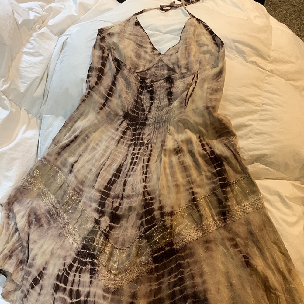 Dress - Picture 5 of 6
